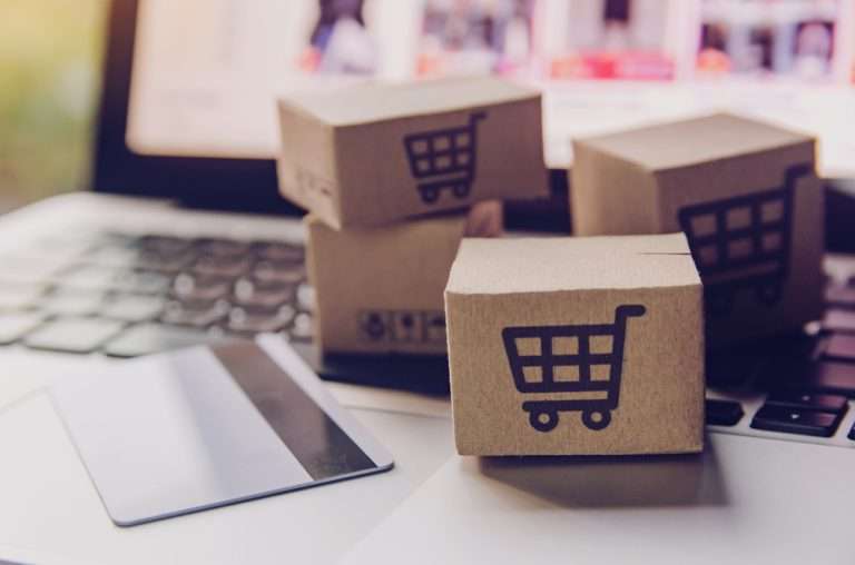 online shopping for stores and businesses during the spring season that are having promotions and using seo and digital marketing to increase traffic and sales